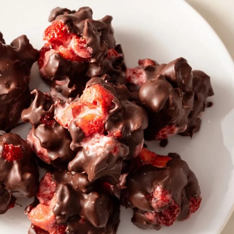 Strawberry Yogurt Clusters